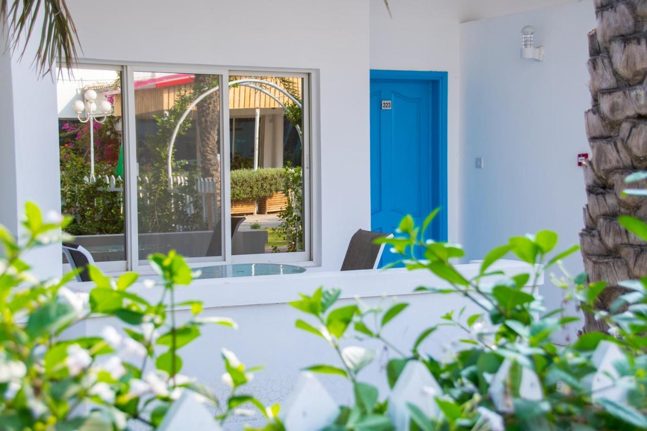 Fujairah Hotel & Resort Екстериор снимка