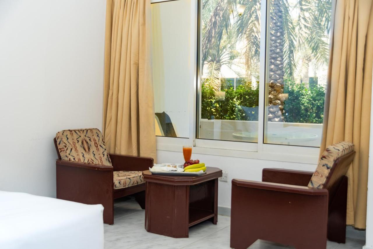 Fujairah Hotel & Resort Екстериор снимка