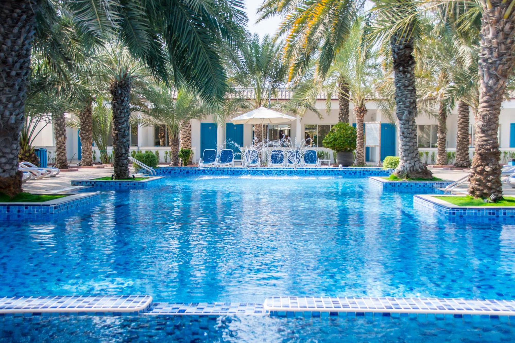 Fujairah Hotel & Resort Екстериор снимка