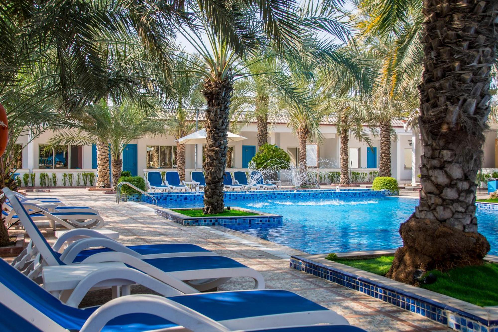 Fujairah Hotel & Resort Екстериор снимка