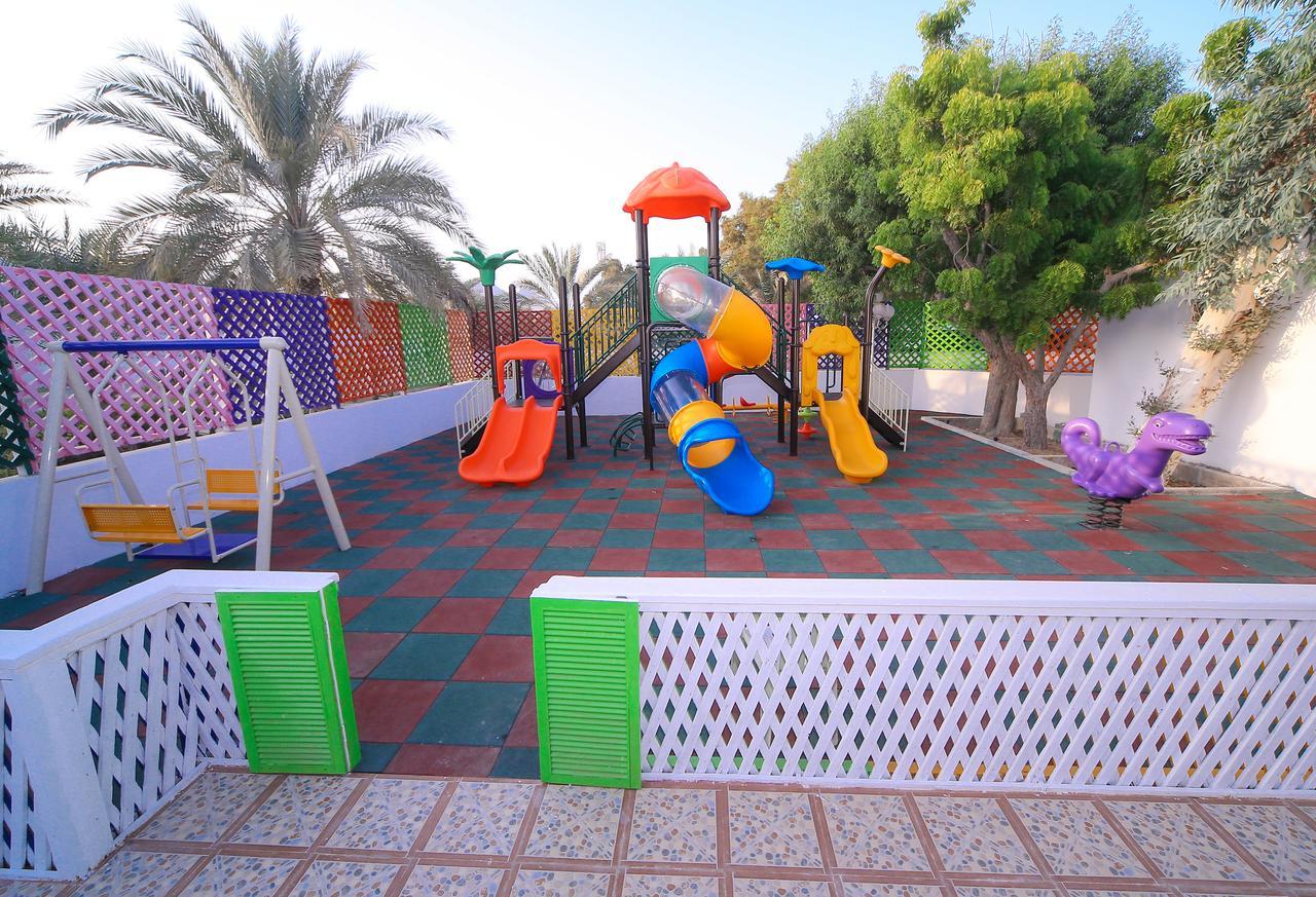 Fujairah Hotel & Resort Екстериор снимка
